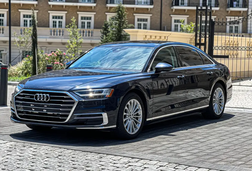 Kirayə Audi A8 L 2018