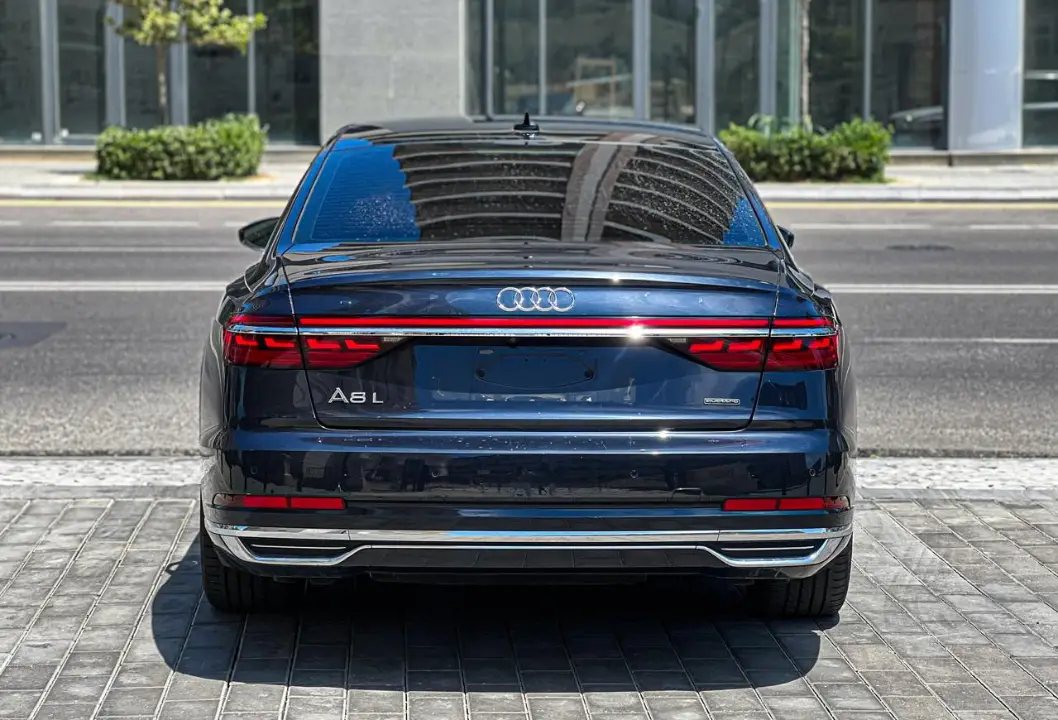 Kirayə Audi A8 L 2018