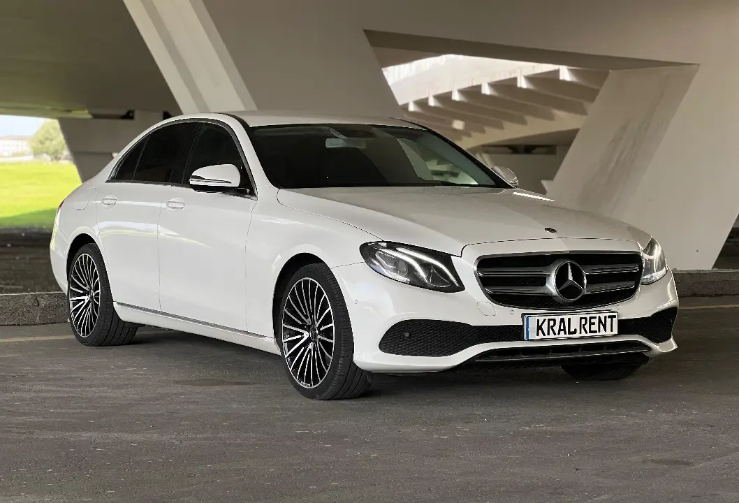 Kirayə Mercedes-Benz E 200 2018