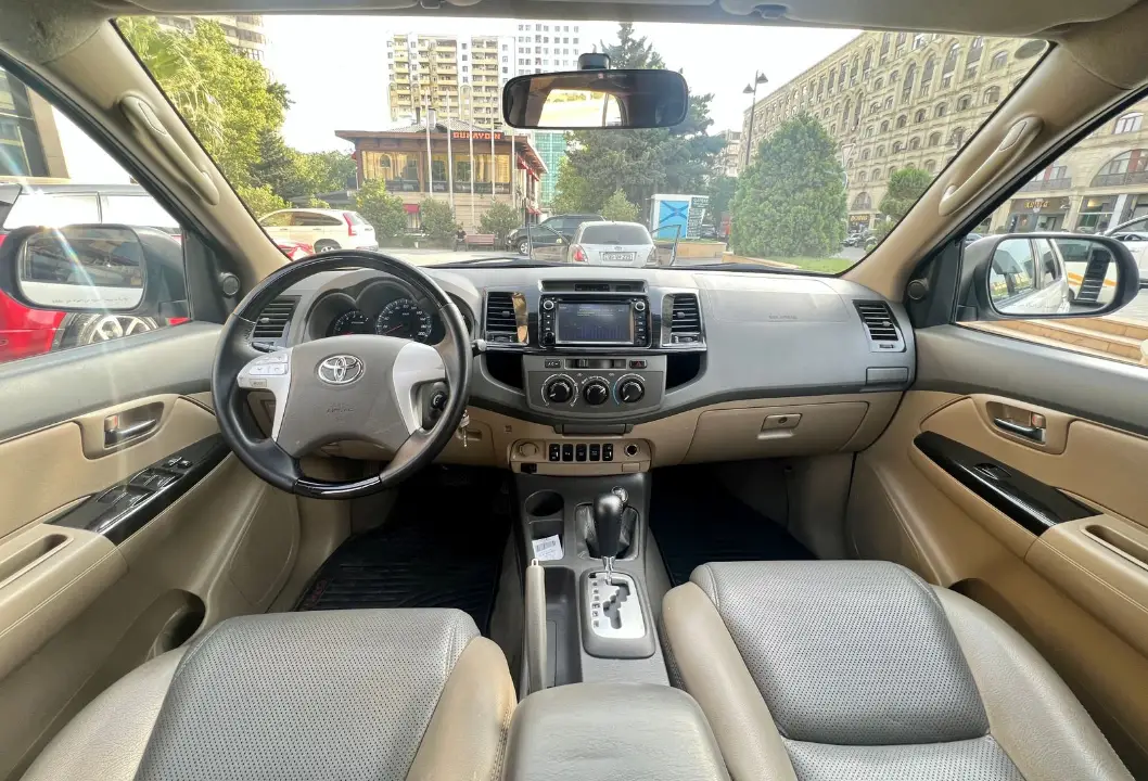 Kirayə Toyota Fortuner 2018