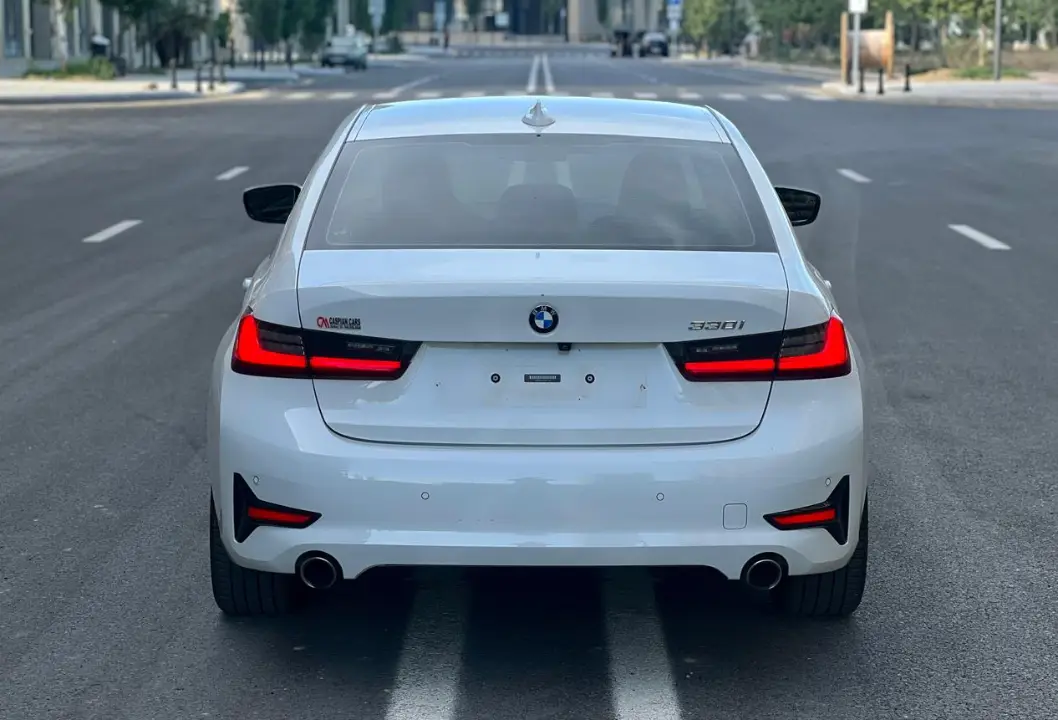 Kirayə BMW 330i G20 2019
