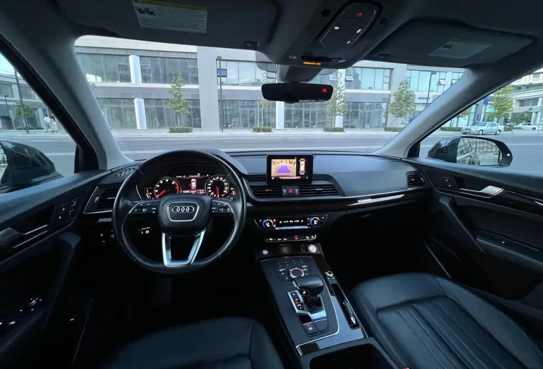 Kirayə Audi Q5 Minik 2020