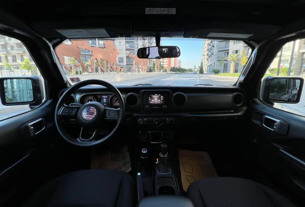 Kirayə Jeep Wrangler 2020