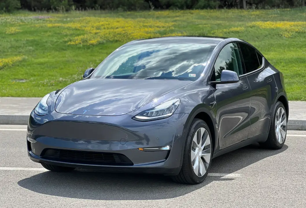 Kirayə Tesla Model Y 2020