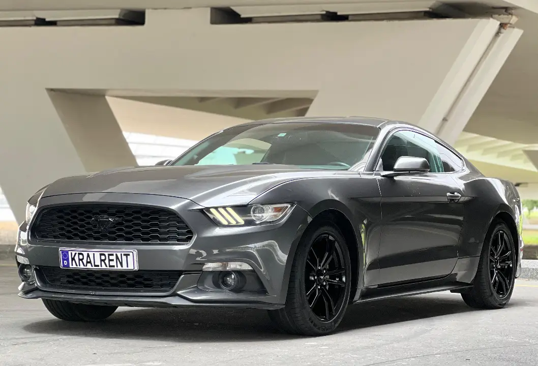 Kirayə Ford Mustang 2015